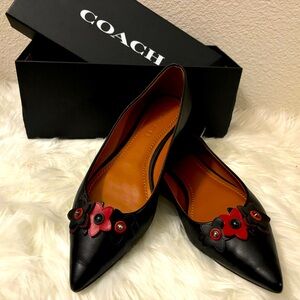 Coach black leather pointed-toe flats